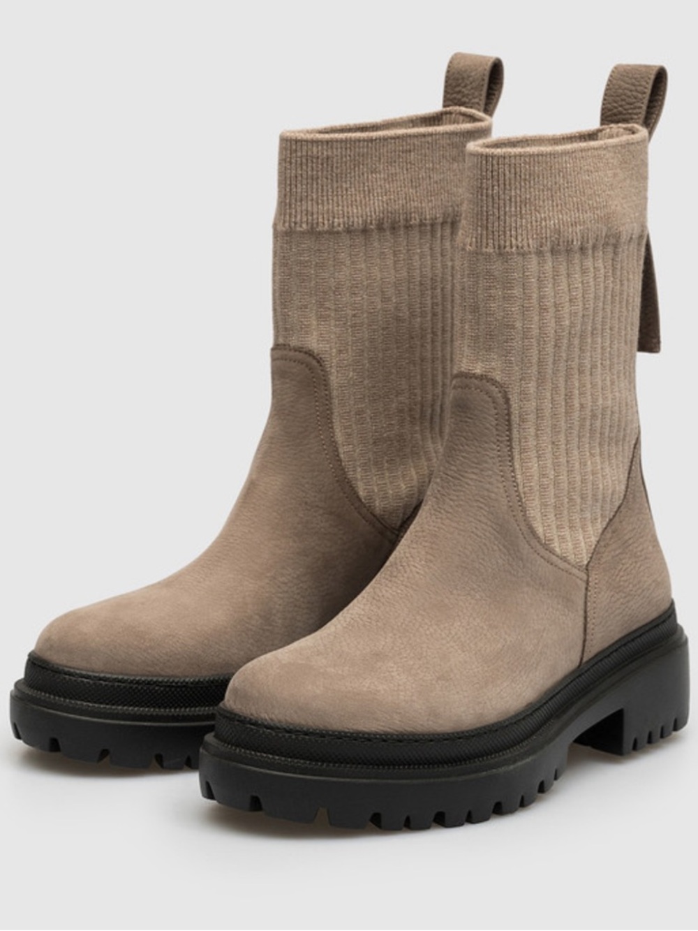 Peserico Chelsea leather boots with knit sz 40 , Us 10 new no box, ret. $1135